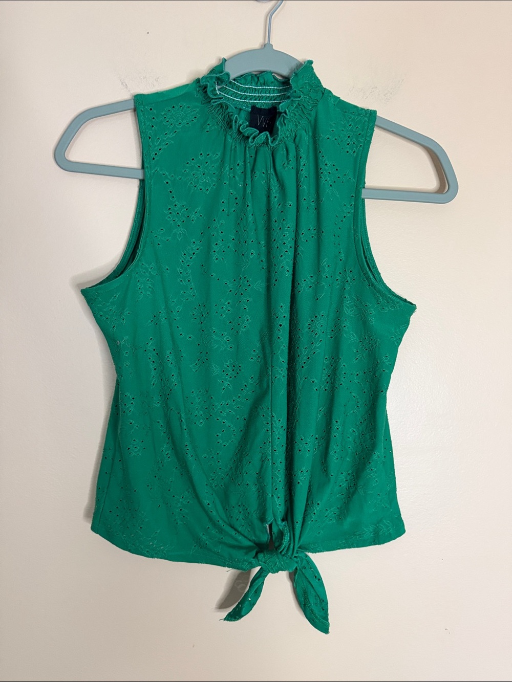 W5 Emerald Green Eyelet Tie-Front Sleeveless Camisole